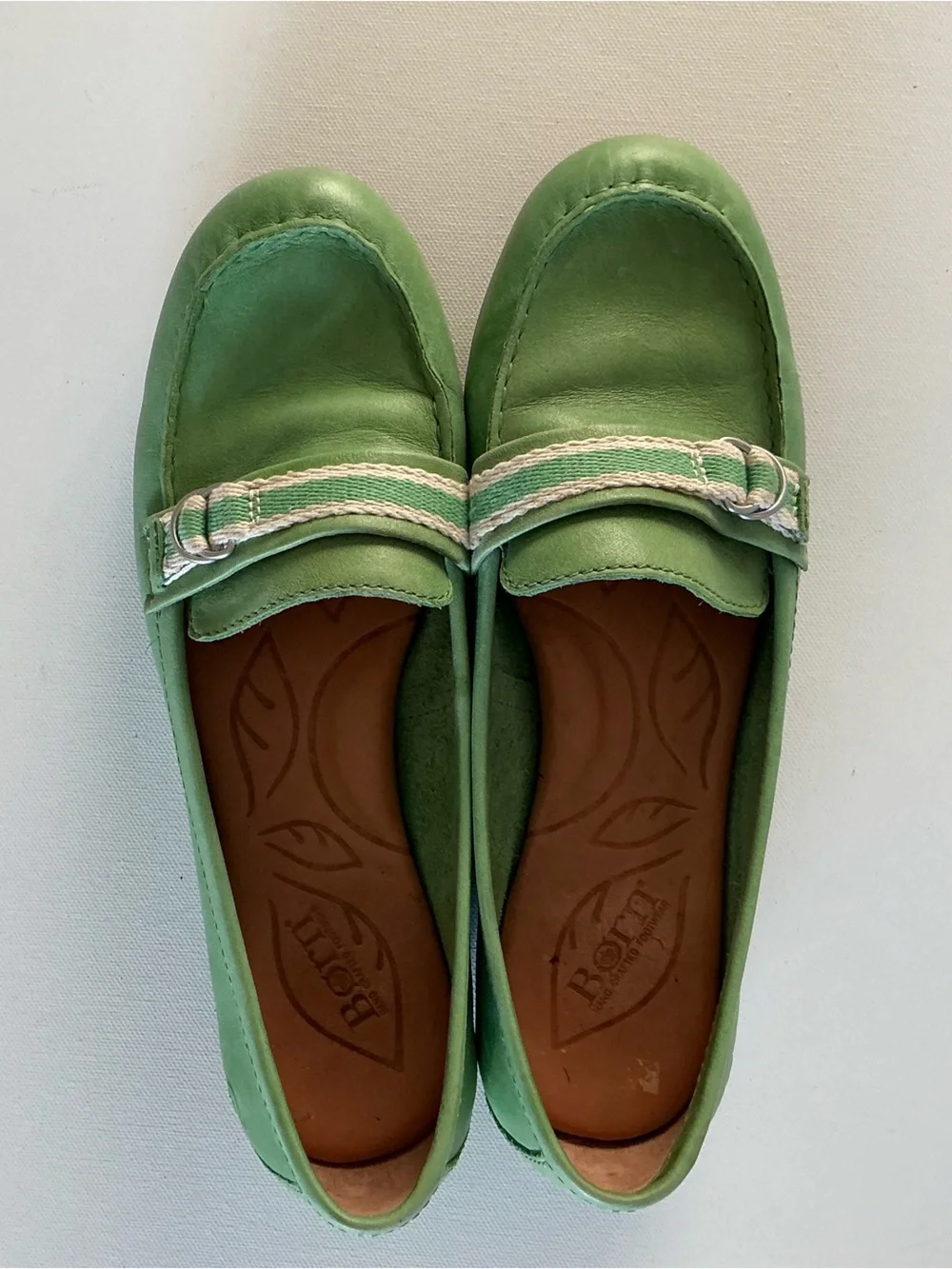 Born Green Leather Loafers Slip On Flats Size 8.5 Boho Casual - Picture 6 of 11
